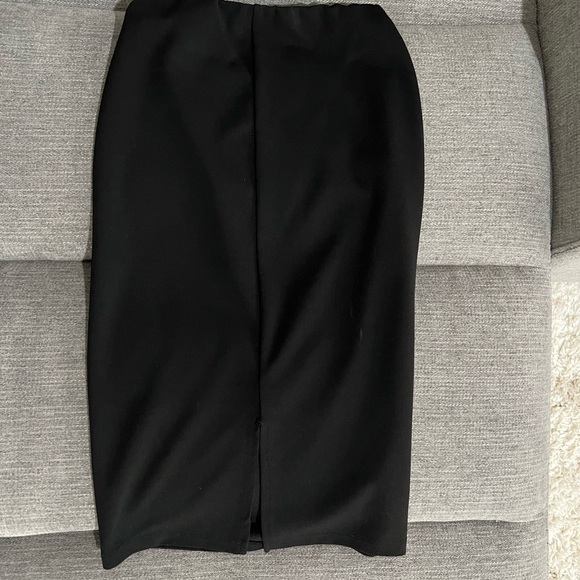 Guess Womens Pencil Skirt - Picture 2 of 2